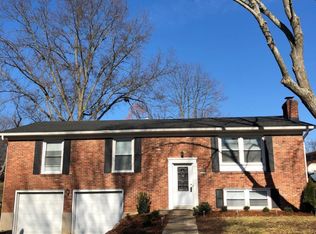 9731 Boxford Way, Louisville, KY 40242