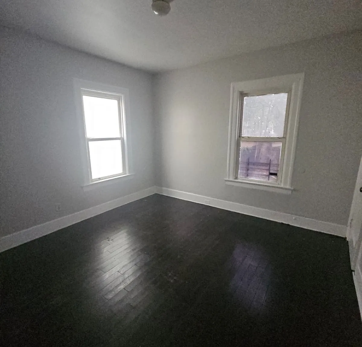 3 bed, $2,300 — Photo 3