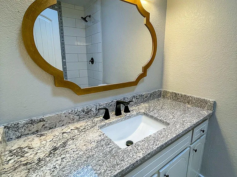 4506 Buena Loma Way #B — Photo 7