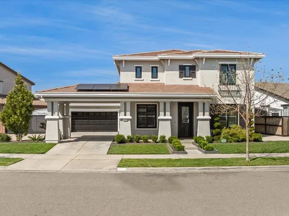 1766 Churchill Downs Cir, Oakdale, CA 95361