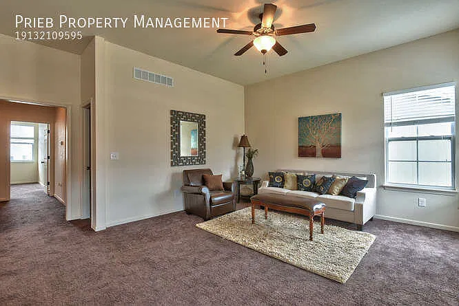 Prairie Haven Townhome - Available January 4th — Photo 4