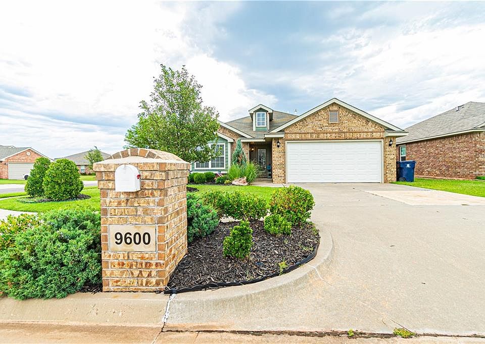 1st image of 9600 Evie Dr