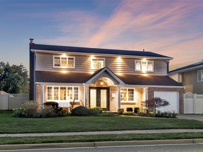 2026 Bliss Place, Merrick, NY, 11566