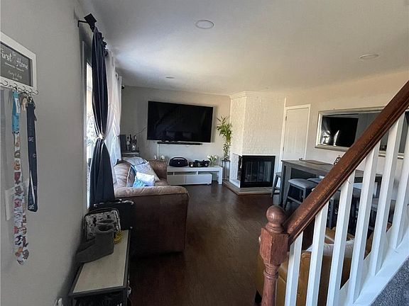 3rd image of 3 N Emerson Ave