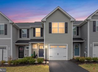 130 Calais Pl, Hedgesville, WV 25427