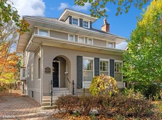 10230 S Hoyne Ave, Chicago, IL