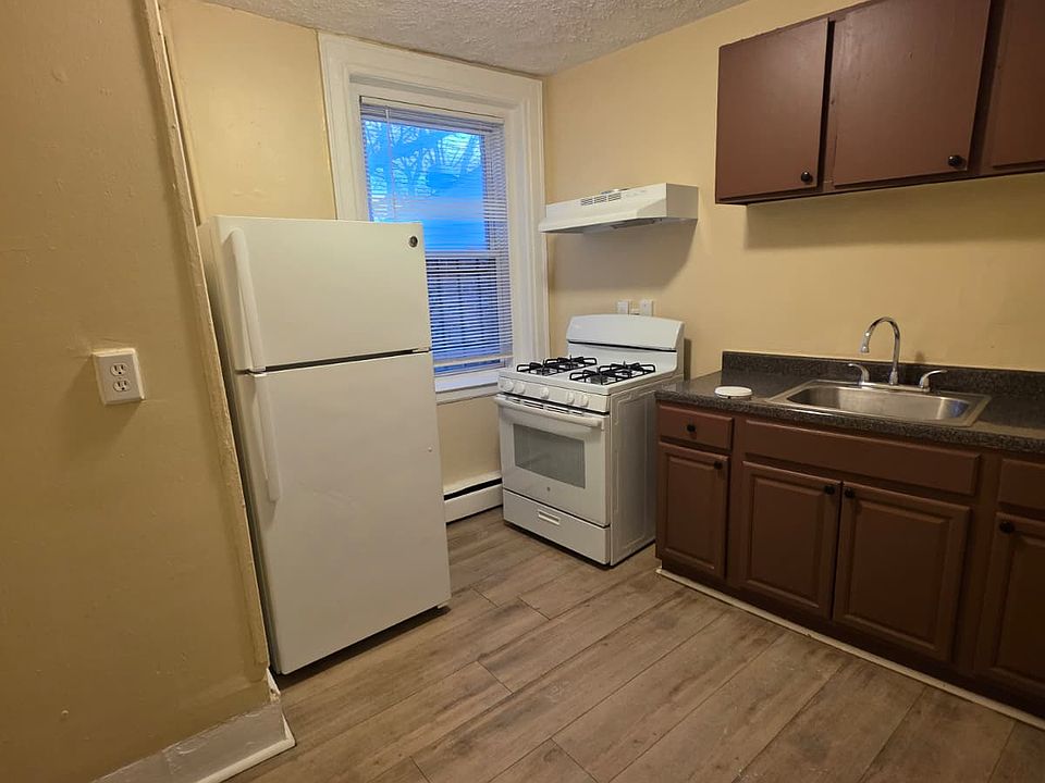 1st image of 701 Howard Ave #1A