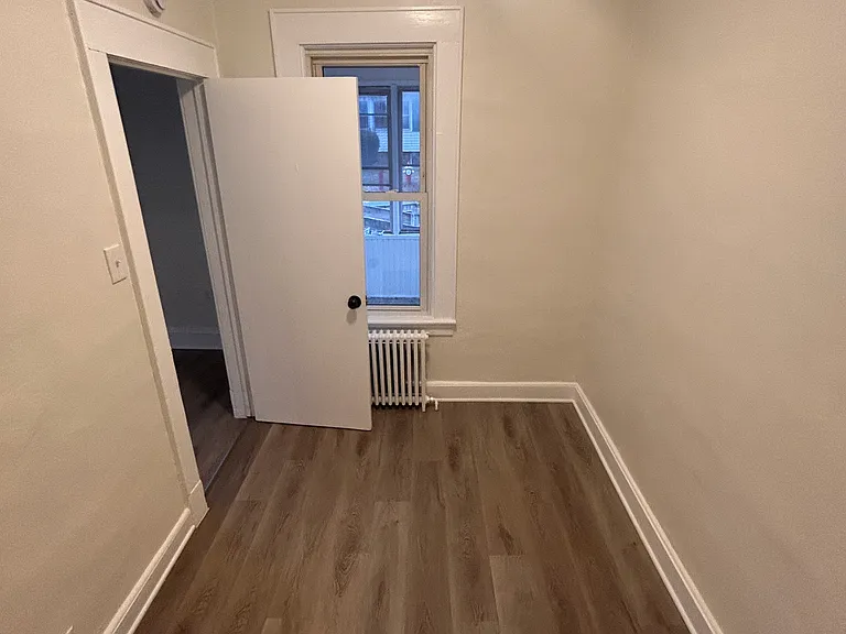 19 Fairfield Ave — Photo 6