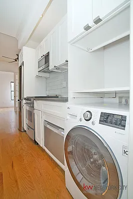 Rented by Keller Williams NYC | media 16