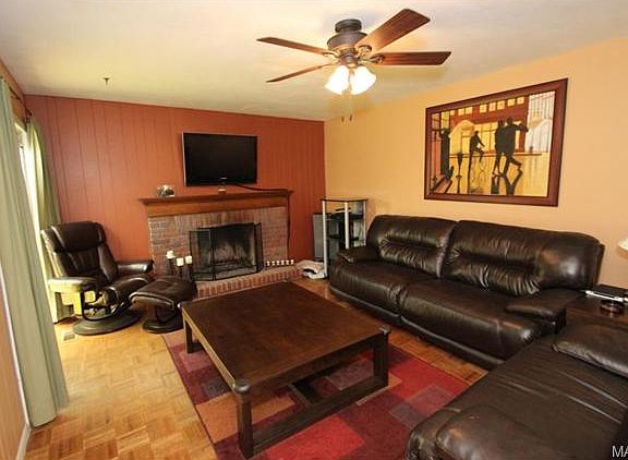 5th image of 2808 Waldwick Ct