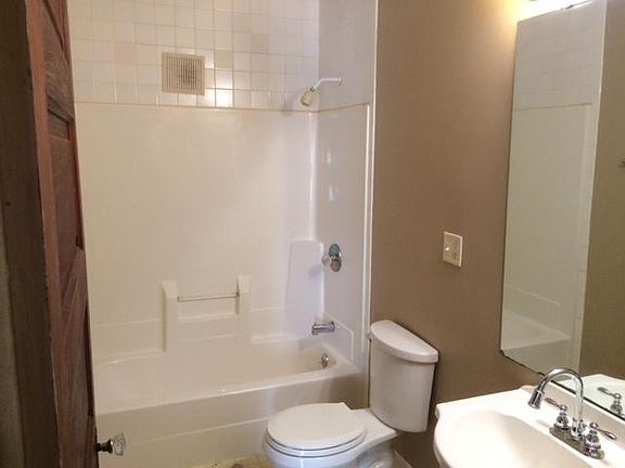 5th image of 412 May St #B