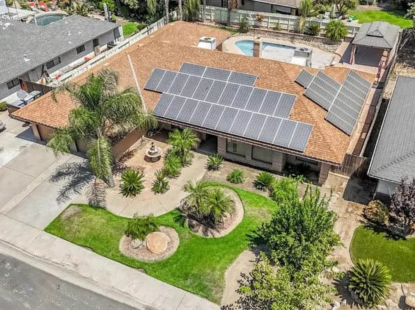 493 Timmy Ave, Clovis, CA 93612