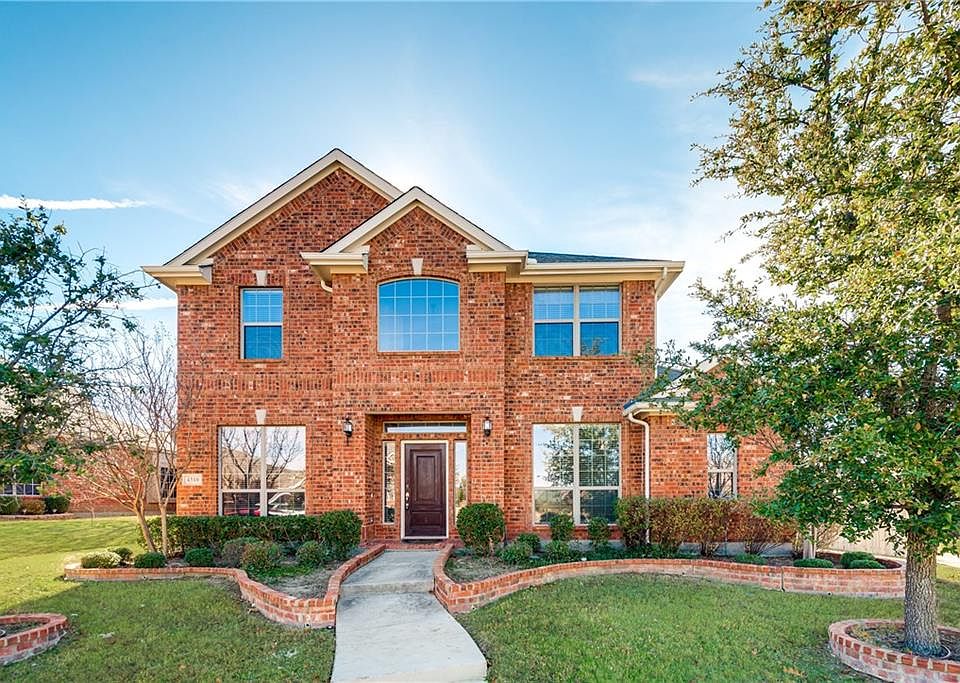 1st image of 4310 Bluffview Dr