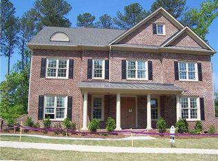 945 Blackmar St, Cary, NC 27519