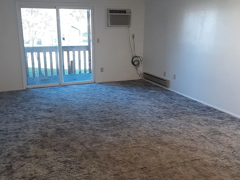 27 Cherry St — Photo 1