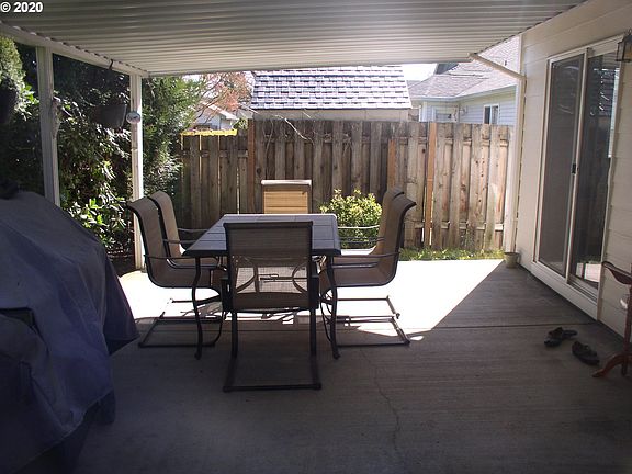 5th image of 12942 SE La Cresta Dr