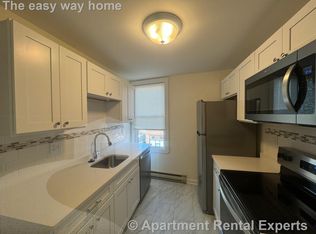 35 Davis Sq, Somerville, MA 02144