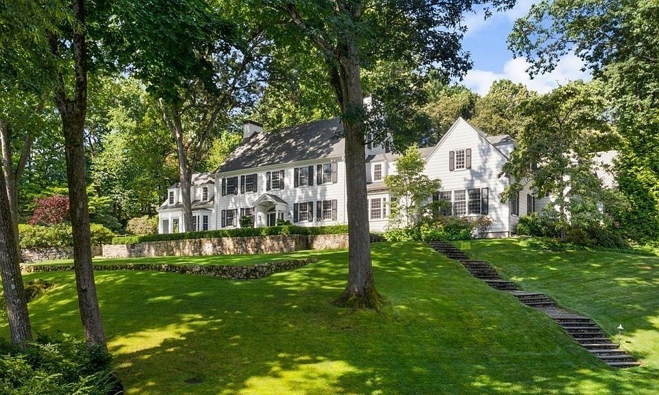 62 Carisbrooke Rd, Wellesley Hills, MA 02481 Zillow