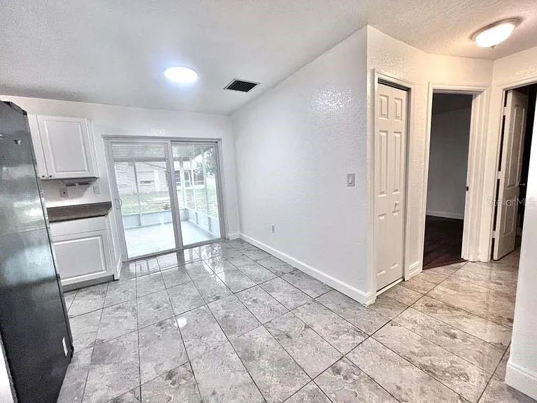 3409 Vorden St — Photo 16