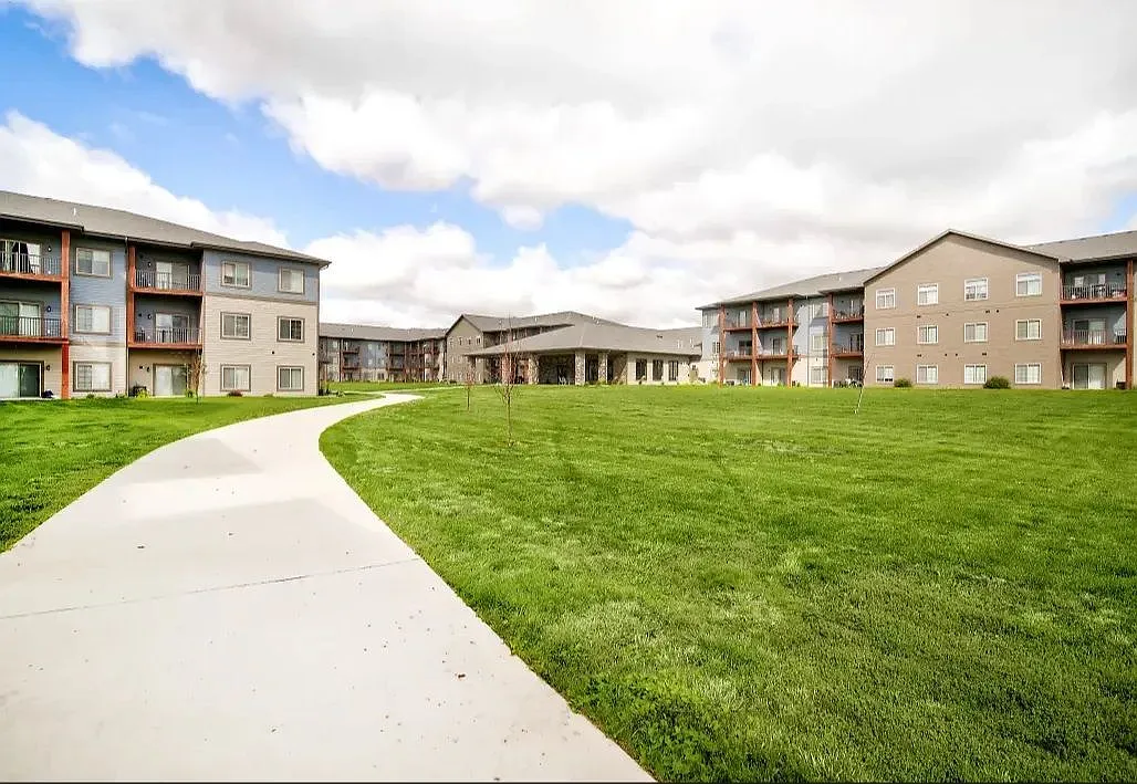 North Highlands Apartments and Villas — Photo 1