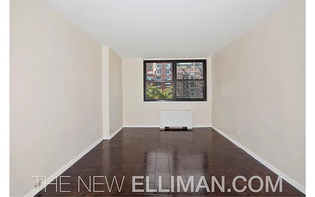 Sold by Douglas Elliman | media 32