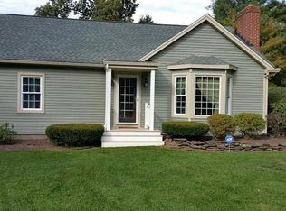10 Nokomis Rd, Wilbraham, MA 01095