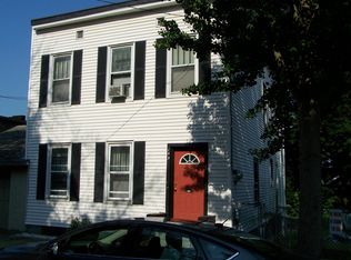 143 9th St, Troy, NY 12180