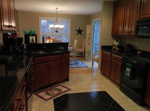 3rd image of 57 Holly Cir