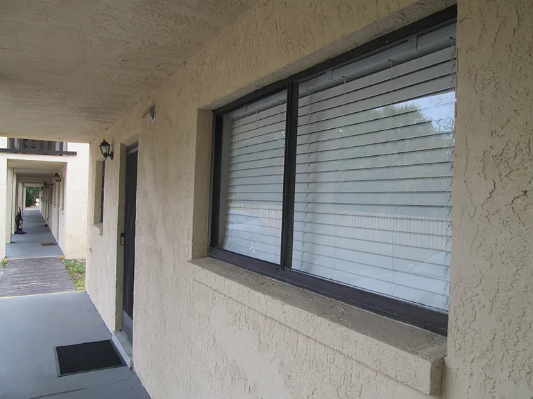 205 Palmetto Ave #102 — Photo 30