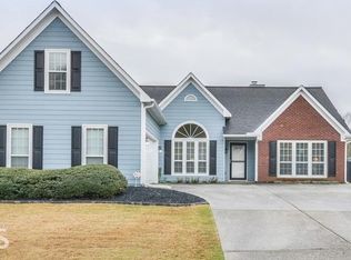 1325 Platinum Dr, Hoschton, GA 30548