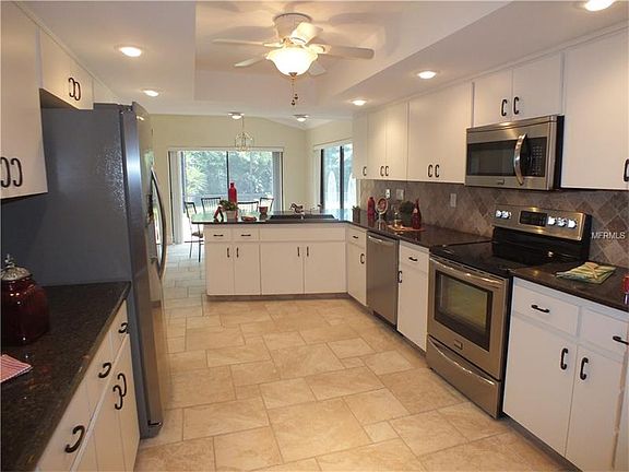 5th image of 2955 Mayfair Ct