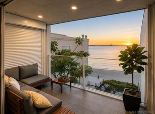 CONDOMINIUM, San Diego, CA 92109