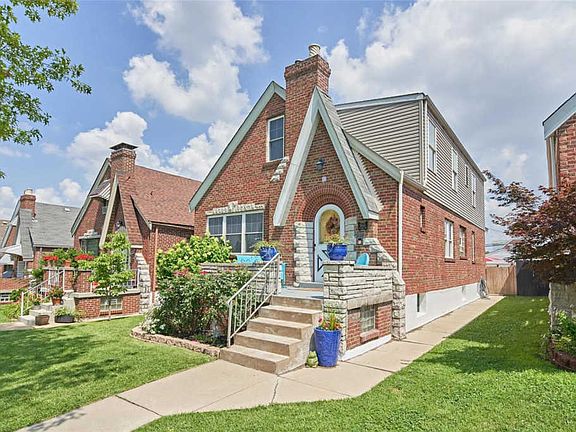 4th image of 5643 Oleatha Ave