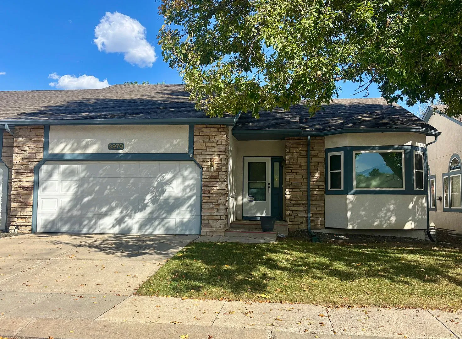 3 bed/3 bath Townhome in North Colorado Springs — Photo 1