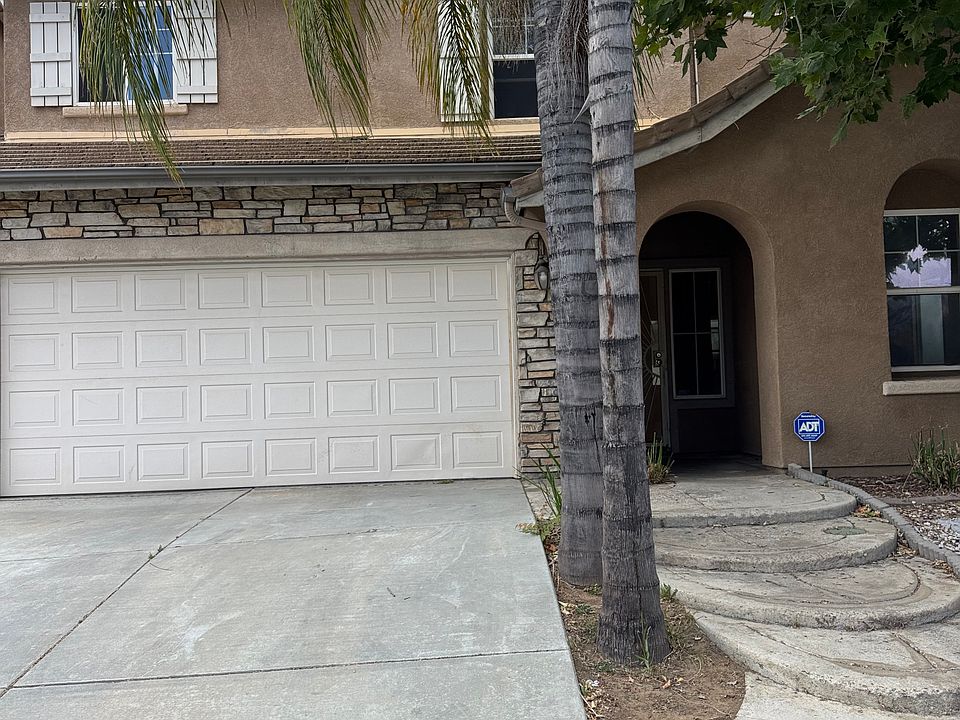 1st image of 13225 Acacia Ave