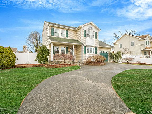 2nd image of 811 County Line Road