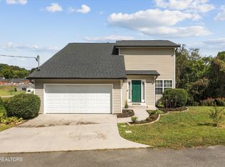 6601 Sedgefield Dr, Knoxville, TN 37923