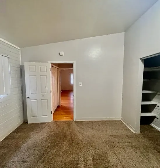 2348-2362 Emporia Apartments — Photo 4