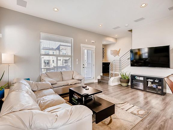 3rd image of 9056 E 50th Ave