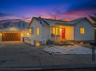 4072 N White Pine Rd E, Eagle Mountain, UT 84005