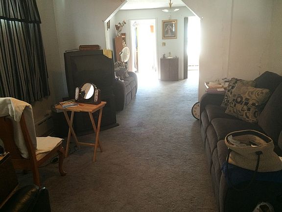5th image of 1519 Greenfield Ave