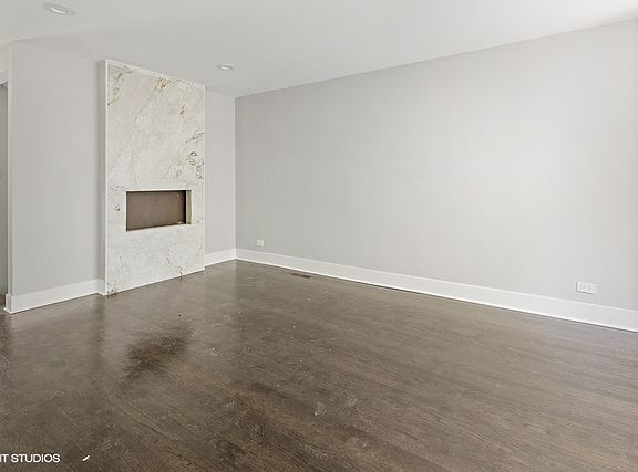 4th image of 4843 N Keeler Ave