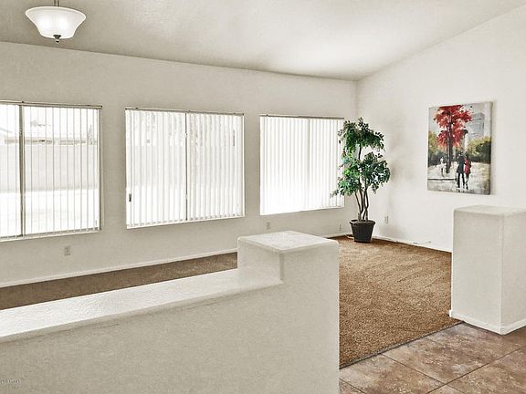 5th image of 1009 W Juanita Ave