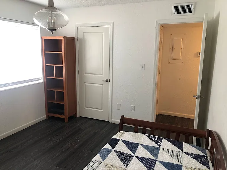Not-ensuite bedroom.