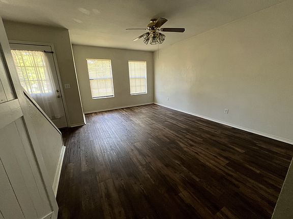 3rd image of 2003 Cordie Dr