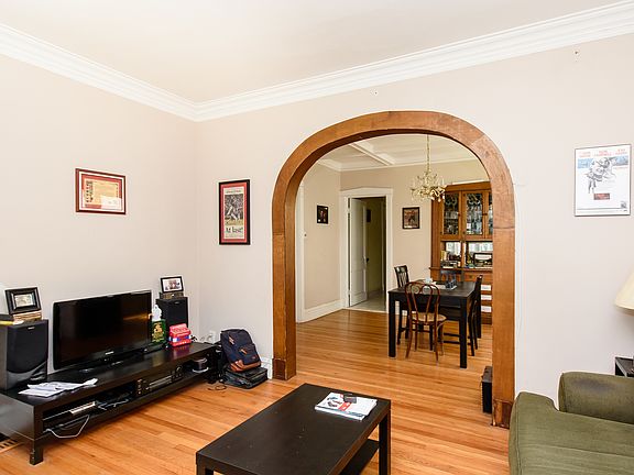 3rd image of 5216 W Berteau Ave