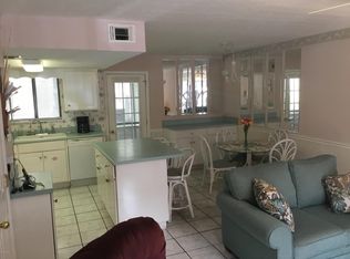 127 Robin Ln, Panama City Beach, FL 32407