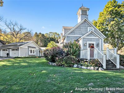 3161 Grand River Dr NE, Grand Rapids, MI, 49525