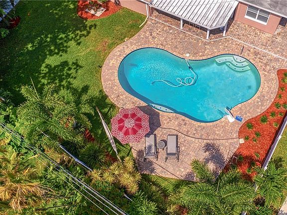 4th image of 6301 Tanglewood Dr NE