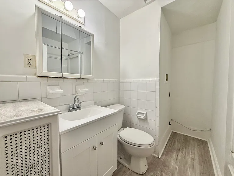 3420 Englewood St #2 — Photo 14
